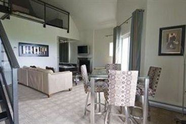 Hotel Le Chateau Bromont | Bromont | Quebec | Canada 11