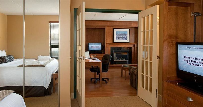 Temple Gardens Mineral Spa Resort | Moose Jaw | Saskatchewan | Canada 3