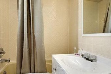 Hotel Kninghts Inn | Niagara Falls | Ontario | Canada 11