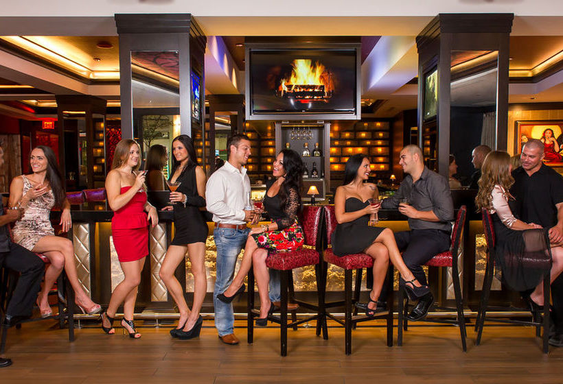 Hotel Four Points by Sheraton Niagara Falls Fallsview | Niagara Falls | Ontario | Canada 18