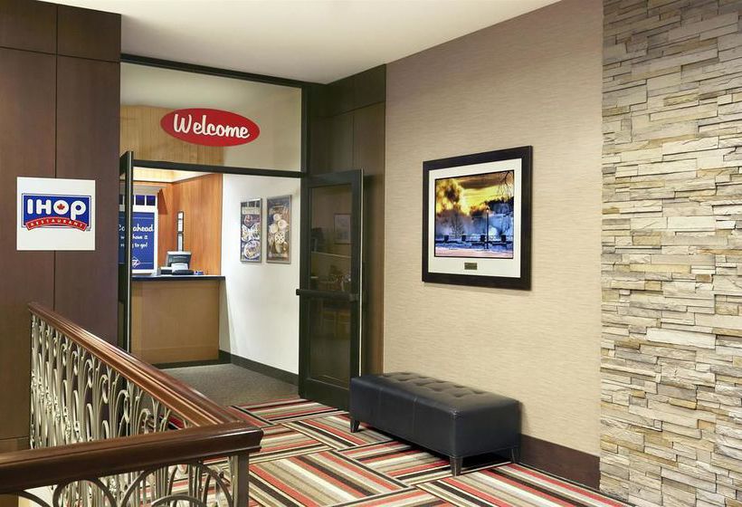 Hotel Four Points by Sheraton Niagara Falls Fallsview | Niagara Falls | Ontario | Canada 9