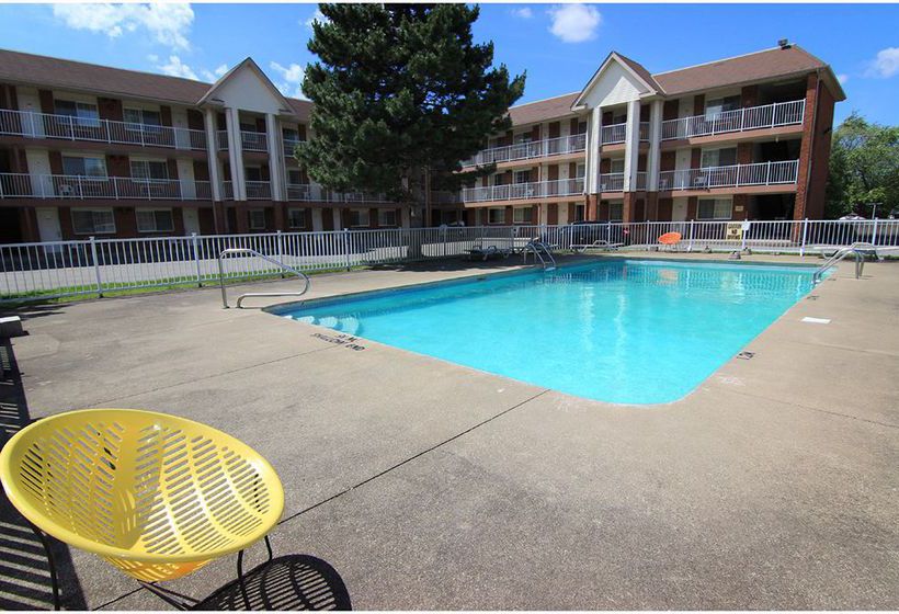 Hotel Travelodge Niagara Falls Bonaventure | Niagara Falls | Ontario | Canada 7