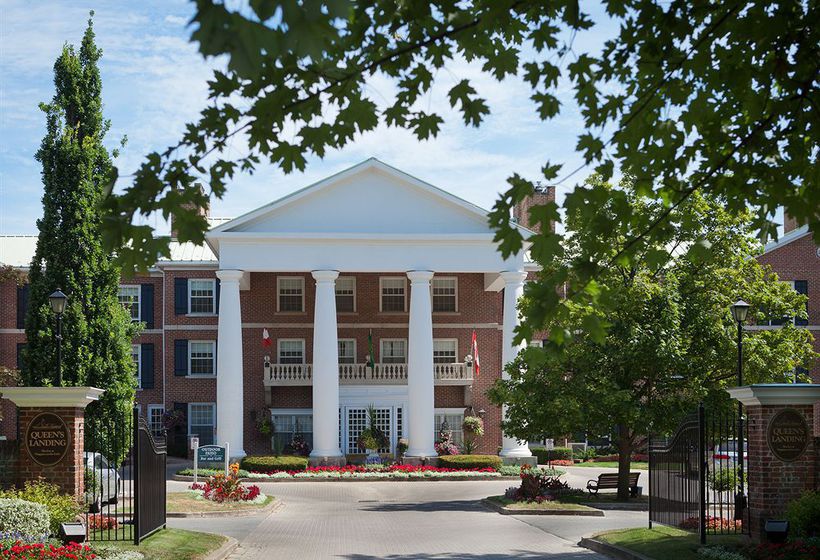 Hotel Queens's Landing Inn Niagara on the Lake