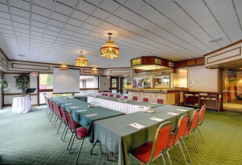 Hotel Ramada Pinewood Park Resort North Bay | North Bay | Ontario | Canada 6