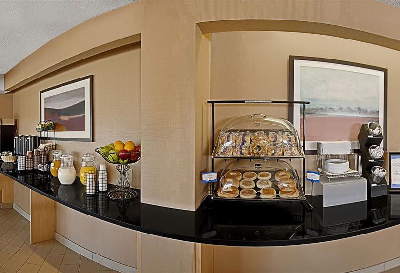 Hotel Comfort Inn Airport North Bay | North Bay | Ontario | Canada 12