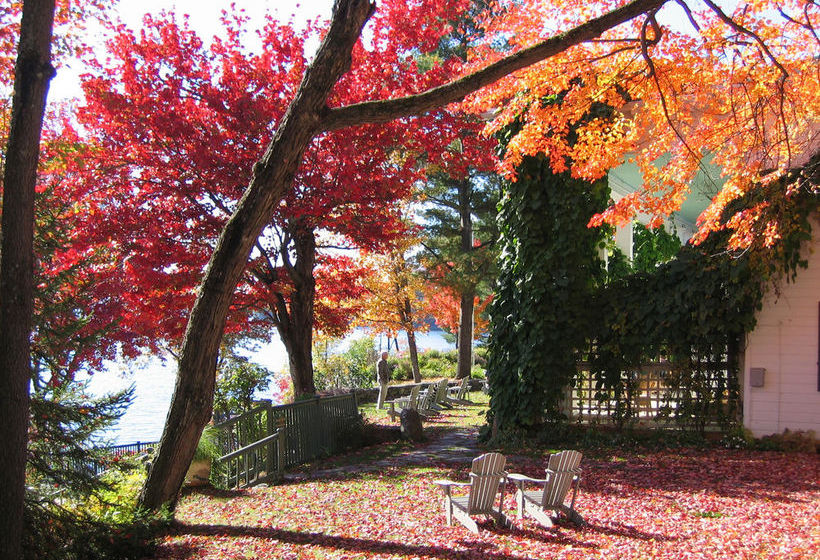 Hovey Hotel Manoir | North Hatley | Quebec | Canada 9