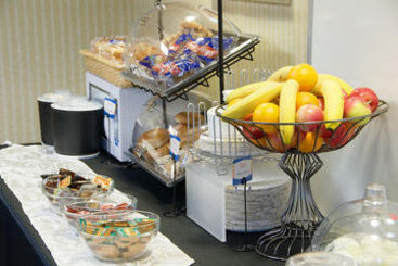 Hotel Comfort Inn Oshawa | Oshawa | Ontario | Canada 11