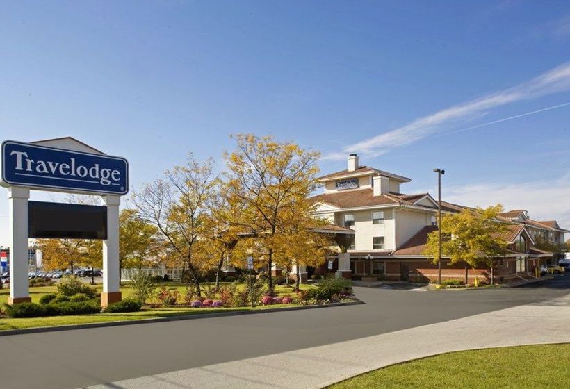 Hotel Travelodge Oshawa Whitby | Oshawa | Ontario | Canada 10