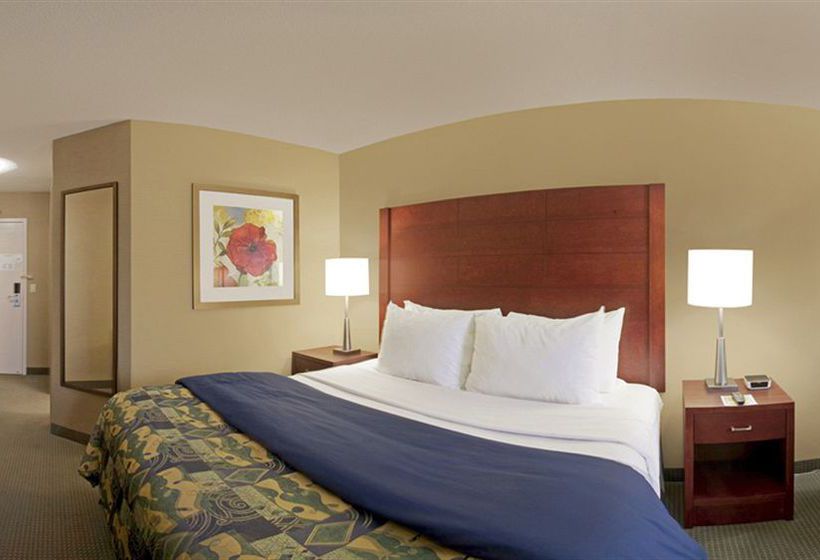 Hotel Travelodge Oshawa Whitby | Oshawa | Ontario | Canada 3