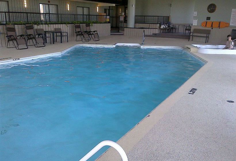 Hotel Best Western Pembroke Inn & Conference Centre Pembroke Ontario