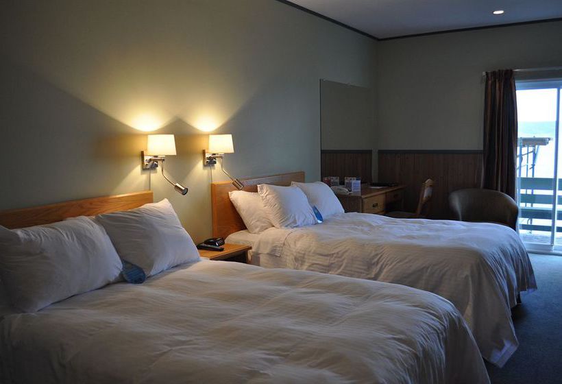 Riotel Perce | Perce | Quebec | Canada 5