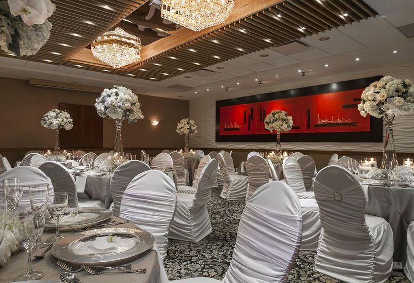 Hotel Poco Inn & Suites | Port Coquitlam | British Columbia | Canada 14