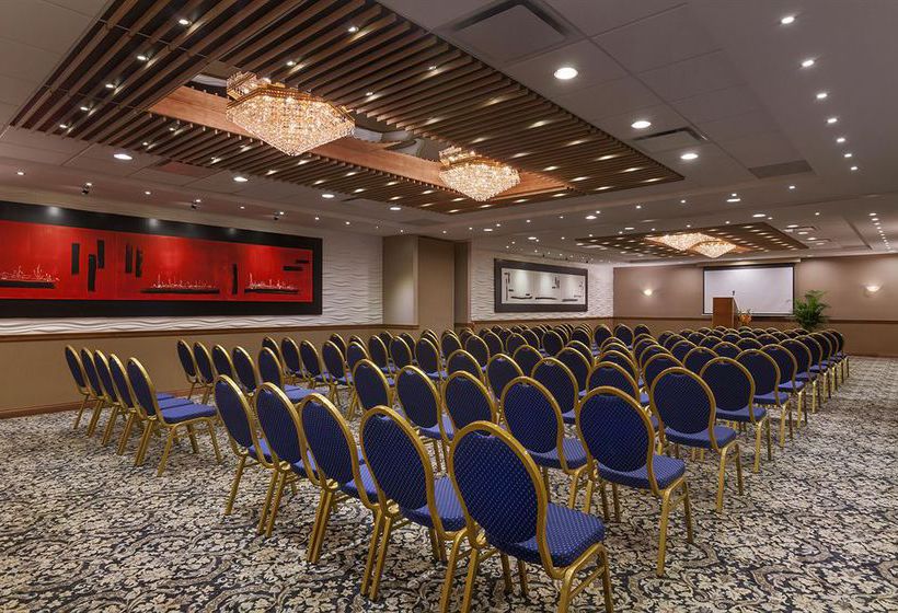 Hotel Poco Inn & Suites | Port Coquitlam | British Columbia | Canada 2