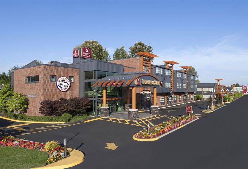 Hotel Poco Inn & Suites | Port Coquitlam | British Columbia | Canada 4