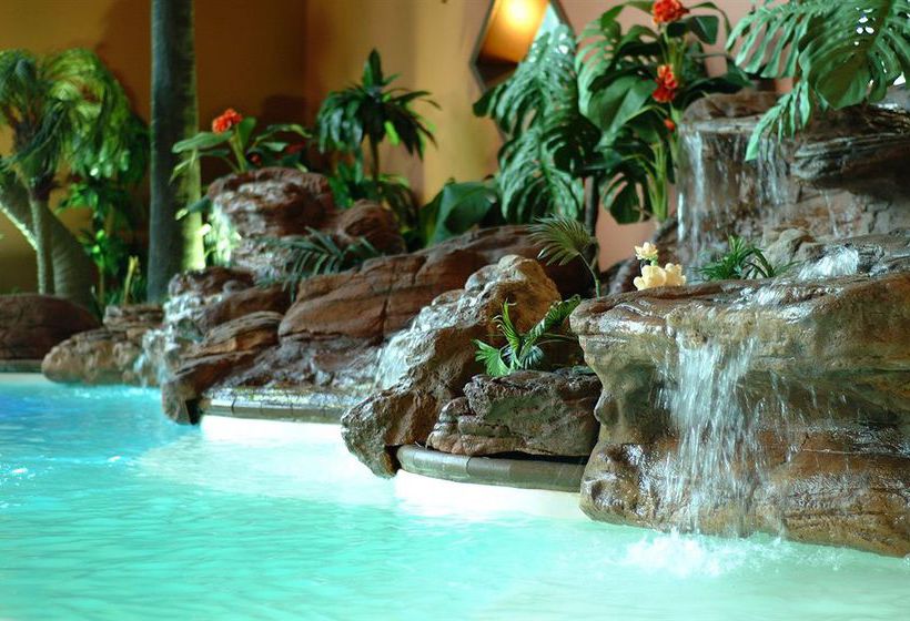 Hotel Universel | Sainte Foy | Quebec | Canada 1