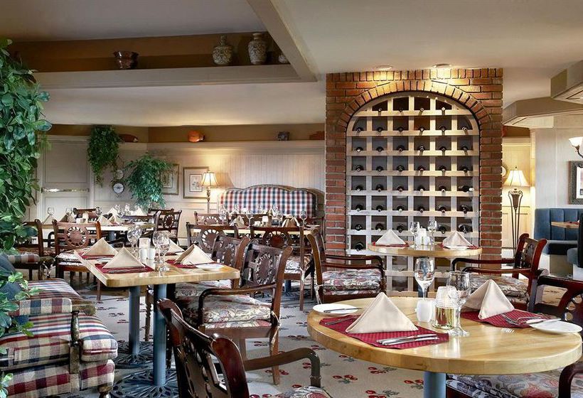 Hotel Capri | Red Deer | Alberta | Canada 4