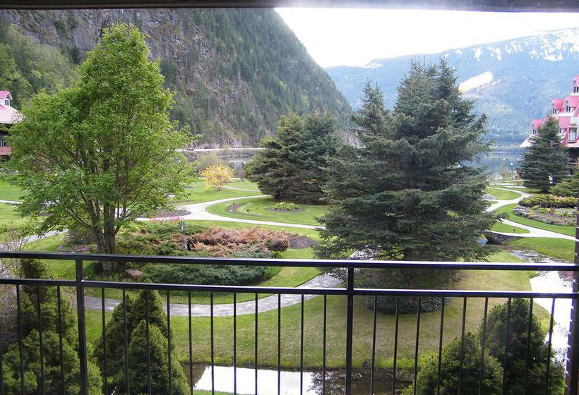 Hotel Three Valley Lake Chateau | Revelstoke | British Columbia | Canada 4