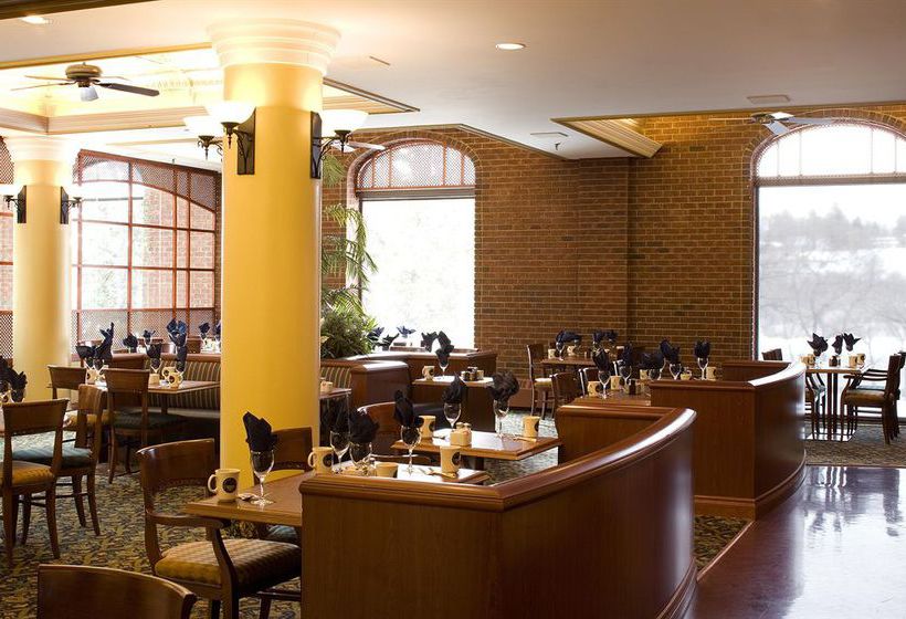 Hotel Delta Bessborough | Saskatoon | Saskatchewan | Canada 4