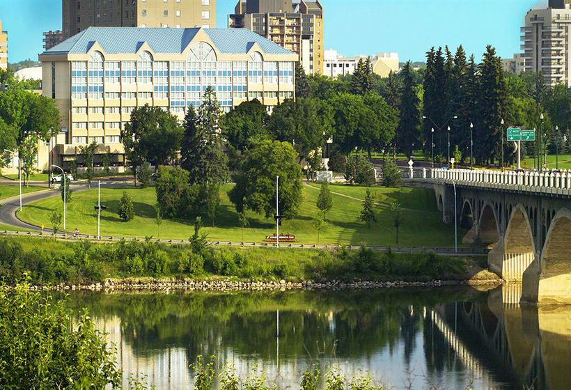 Hotel Park Town Saskatoon