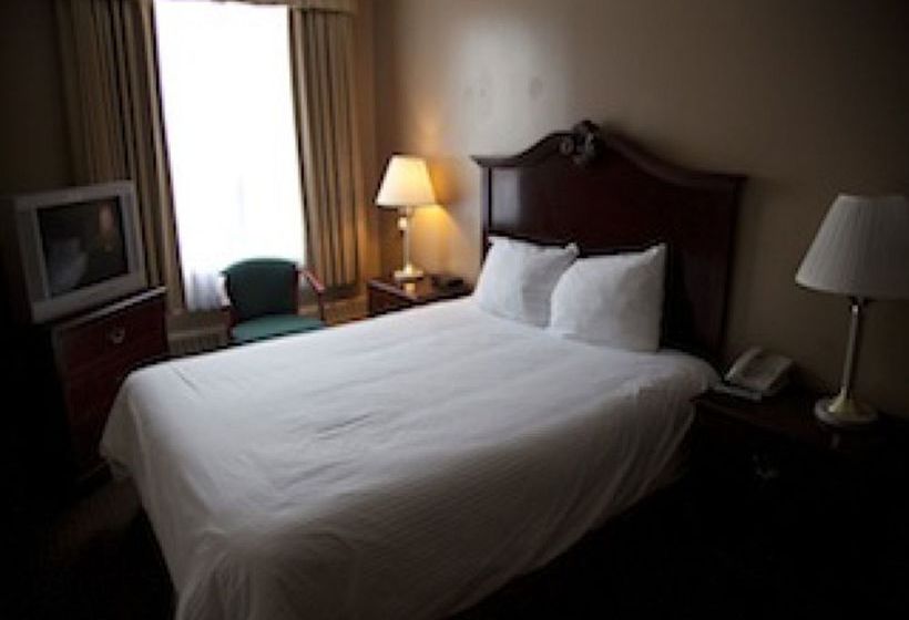 Hotel Senator | Saskatoon | Saskatchewan | Canada 17