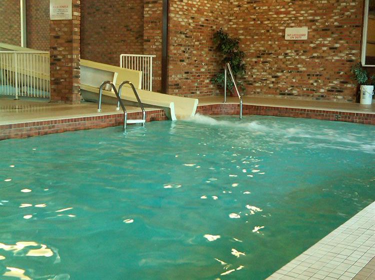 Hotel Northwoods Inn & Suites Saskatoon Saskatchewan