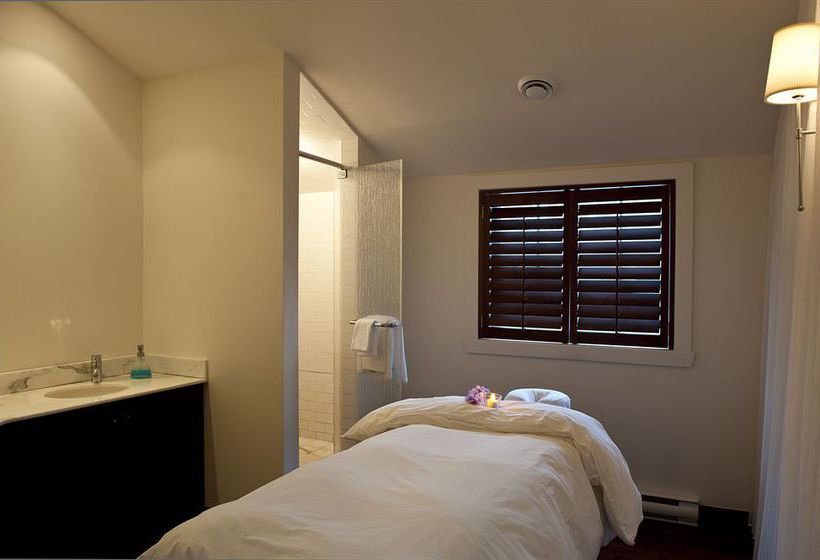 Hotel Manoir Saint Sauveur | Saint Sauveur des Monts | Quebec | Canada 1