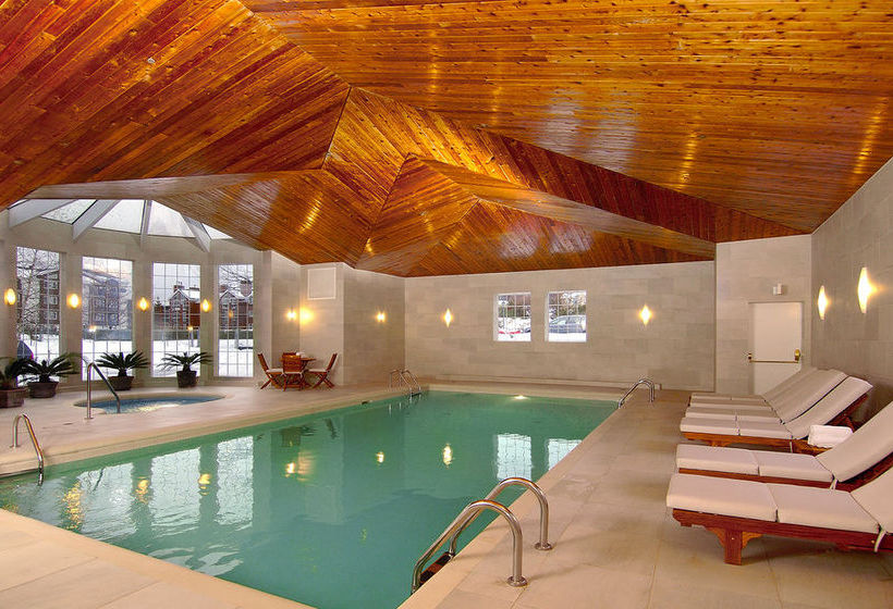 Hotel Manoir Saint Sauveur | Saint Sauveur des Monts | Quebec | Canada 17