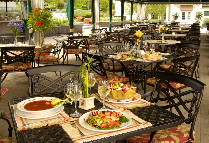 Hotel Manoir Saint Sauveur | Saint Sauveur des Monts | Quebec | Canada 19