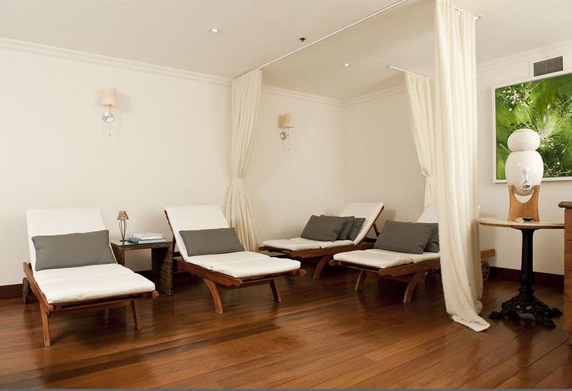 Hotel Manoir Saint Sauveur | Saint Sauveur des Monts | Quebec | Canada 7