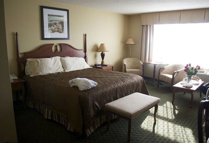 Travelodge Hotel Airlane Thunder Bay | Thunder Bay | Ontario | Canada 3