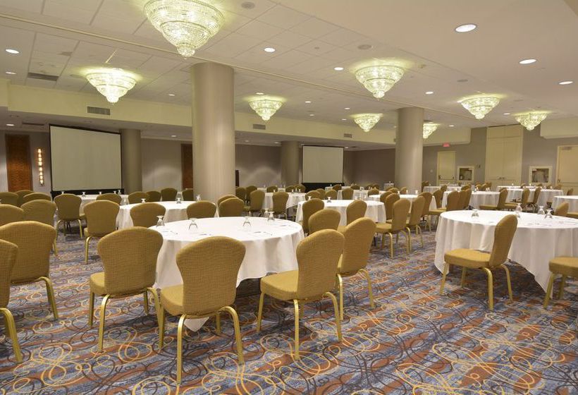 Hotel Crowne Plaza Toronto Airport | Toronto | Ontario | Canada 13