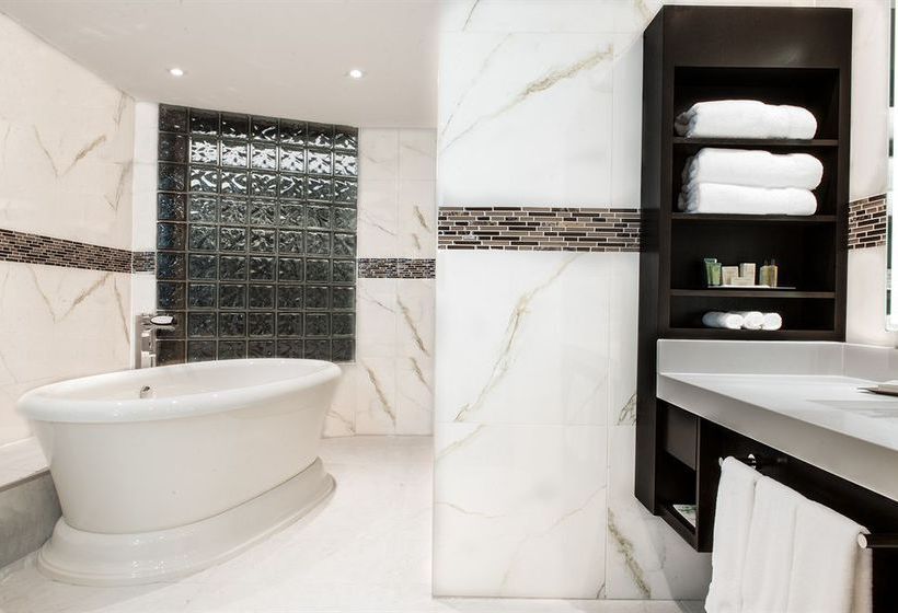 Hotel Hilton Suites Toronto Markham Conference Centre & Spa | Markham | Ontario | Canada 16