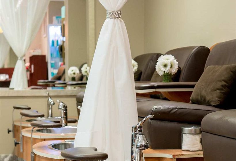 Hotel Hilton Suites Toronto Markham Conference Centre & Spa | Markham | Ontario | Canada 8