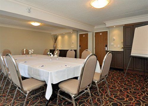 Hotel Comfort Inn Airport West | Mississauga | Ontario | Canada 16