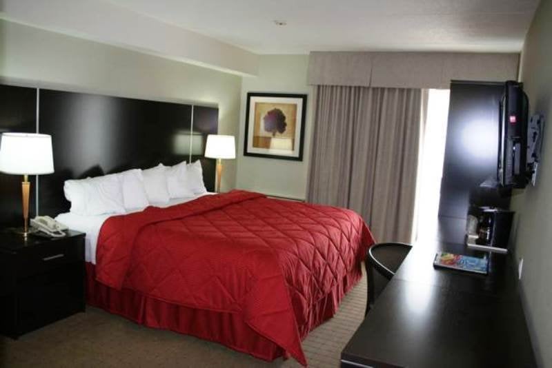 Hotel Comfort Inn Airport West | Mississauga | Ontario | Canada 2