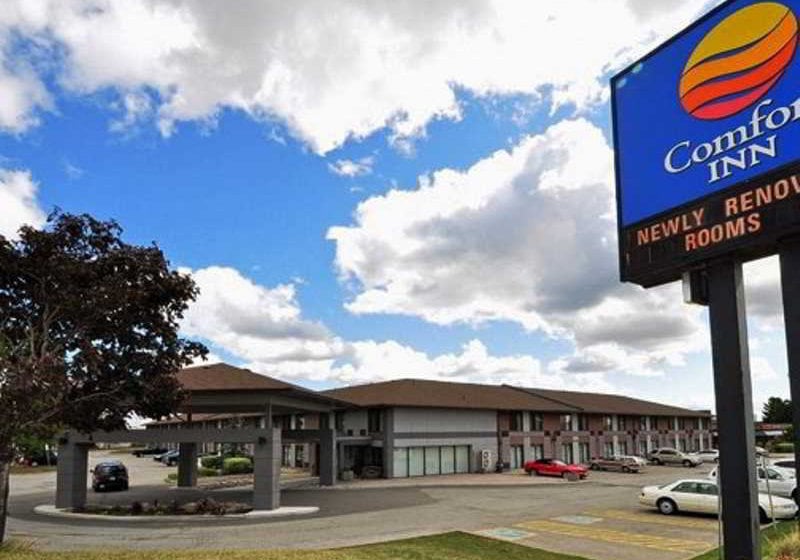 Hotel Comfort Inn Airport West | Mississauga | Ontario | Canada 6