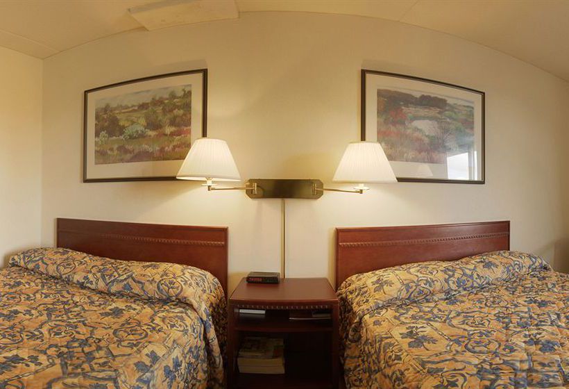 Hotel Travelodge Toronto East | Scarborough | Ontario | Canada 2