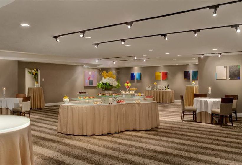 Doubletree by Hilton Hotel Toronto Downtown | Toronto | Ontario | Canada 14