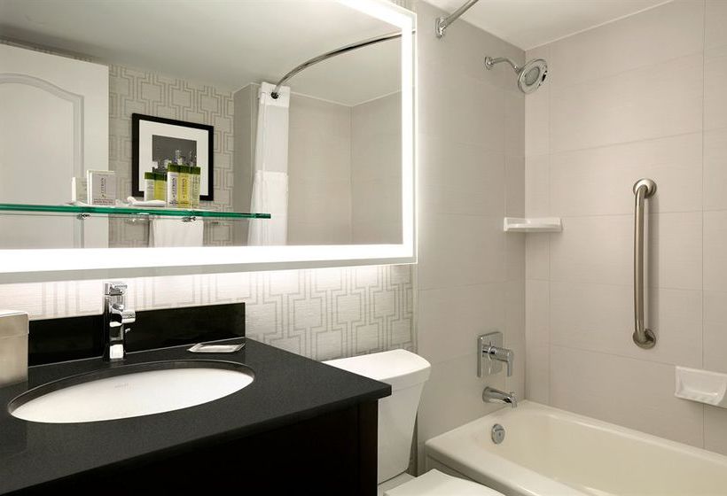 Doubletree by Hilton Hotel Toronto Downtown | Toronto | Ontario | Canada 7