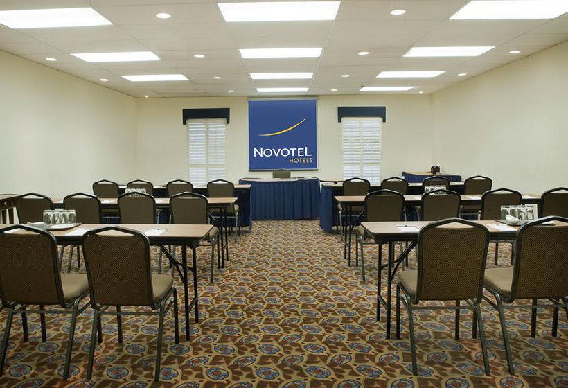 Novotel Toronto Centre | Toronto | Ontario | Canada 2