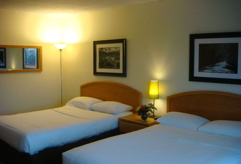 Hotel Cassandra | Vancouver | British Columbia | Canada 12