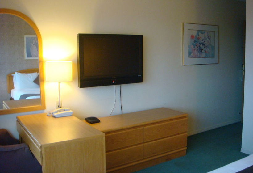 Hotel Cassandra | Vancouver | British Columbia | Canada 6