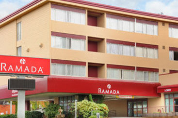 Ramada Hotel & Suites Metrotown Vancouver Columbia Británica