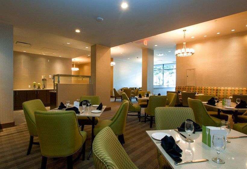 Hotel Holiday Inn Vancouver Centre | Vancouver | British Columbia | Canada 2