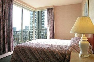 Hotel Tropicana | Vancouver | British Columbia | Canada 3