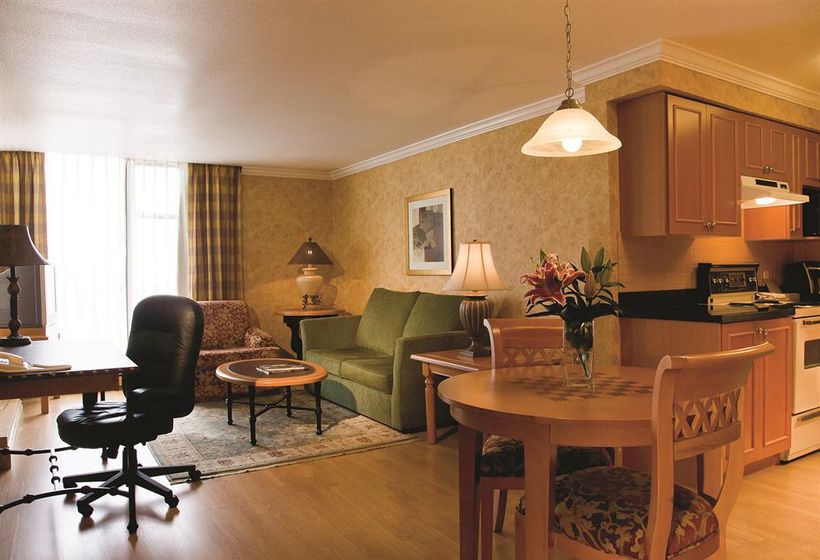 Sunset Inn & Suites Downtown Vancouver | Vancouver | British Columbia | Canada 20