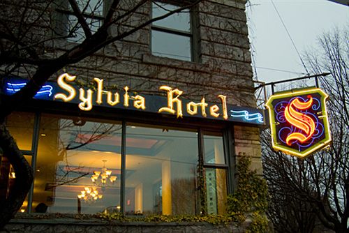Hotel Sylvia | Vancouver | British Columbia | Canada 13