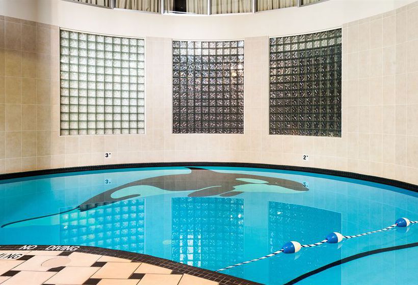 Holiday Inn Hotel & Suites Vancouver Downtown | Vancouver | British Columbia | Canada 3