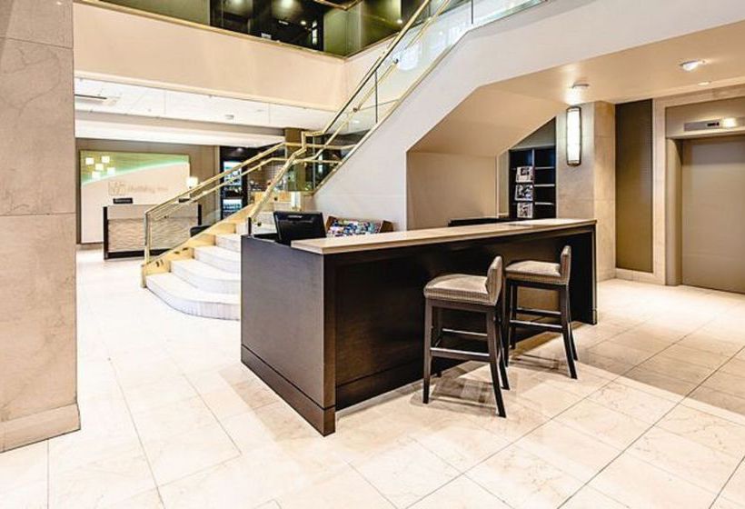 Holiday Inn Hotel & Suites Vancouver Downtown | Vancouver | British Columbia | Canada 7