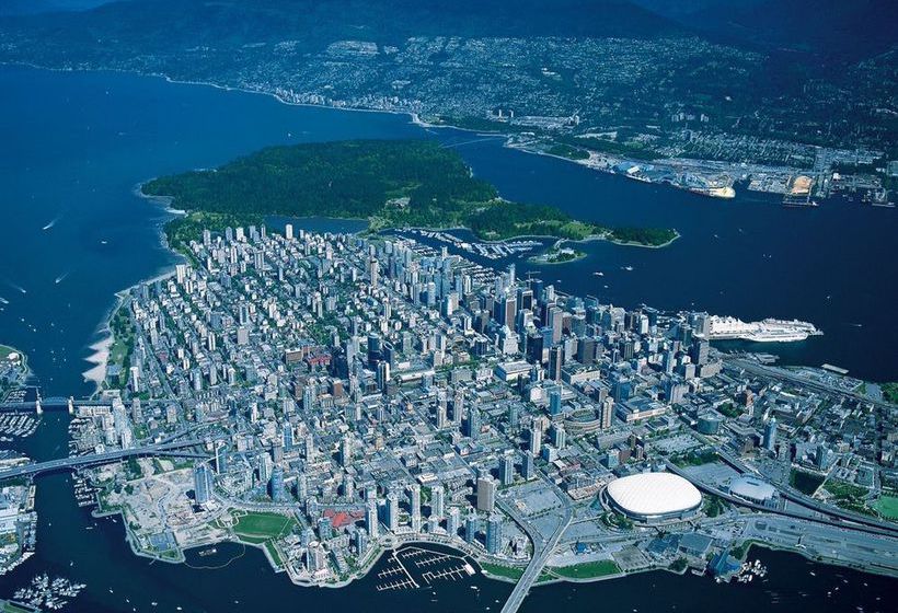 Holiday Inn Hotel & Suites Vancouver Downtown | Vancouver | British Columbia | Canada 9